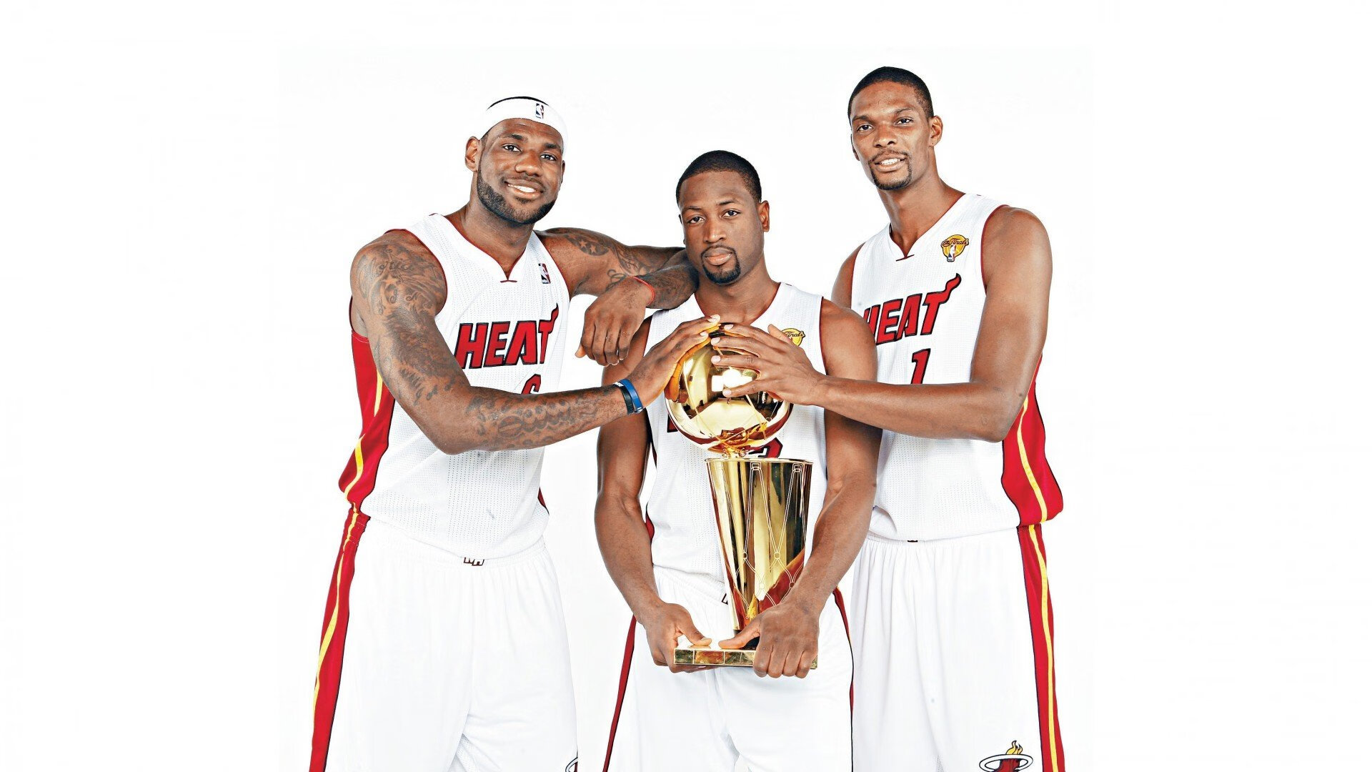 东京武士道击败重庆飞虎队，实现两连胜，东京武道馆能容纳多少人